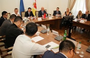 Китайская компания намерена инвестировать в строительство индустриального парка в Одессе