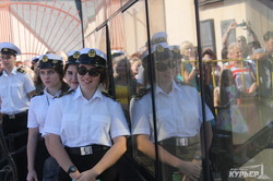 Курсанты Одесской морской академии прошли маршем по улицам города (ФОТО)
