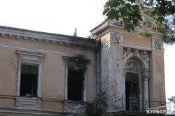 Маразлиевская, 18: дом после пожара (ФОТО)