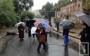 В Одессе протестуют жильцы аварийных домов