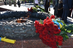 В Одессе возложили цветы ко Дню партизанской славы
