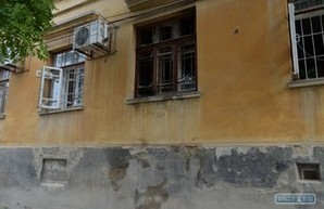 На юге Одесской области неизвестные сожгли архивные документы
