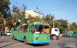 одесский троллейбус на улице бунина