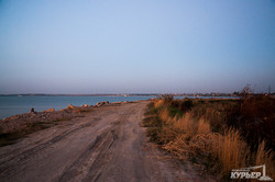 Последний закат сентября на Хаджибейском лимане (ФОТО)