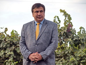 Одесского губернатора подозревают в снижении цены на припортовый завод