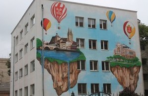 Еще один гигантский мурал появился в Одессе (ФОТО)