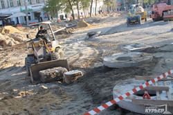 Ремонт Тираспольской площади: продолжается укладка трамвайного полотна (ФОТО)