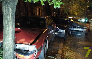 Еще один лихач на BMW устроил ДТП в Одессе и угрожал пистолетом свидетелям