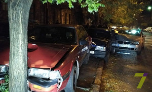 Еще один лихач на BMW устроил ДТП в Одессе и угрожал пистолетом свидетелям