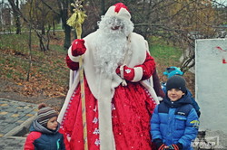 Дед Мороз уже гуляет по Одессе (ФОТО)