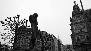 Ноябрьские выходные в Гамбурге. Черно-белый  город в снимках украинского фотографа (ФОТО)