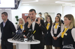 Одесский Центр обслуживания граждан снова открывается (ФОТО)