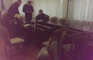 В Одессе разгромили офис Марушевской и таможню: нападавшие задержаны (ФОТО)