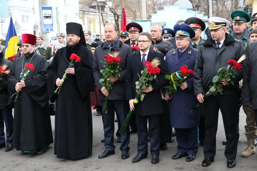 26 ноября в Украине чтят память жертв голодоморов