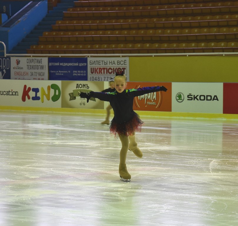 В одесском Дворце спорта стартовал второй этап всеукраинских соревнований юных фигуристов