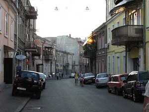 Исторический переулок в центре Одессы закрывают для автомобилей