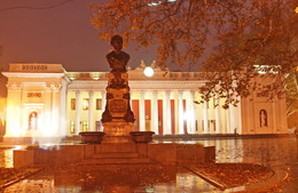 Одесский горсовет решил купить восемь квартир для временного жилья