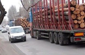 Жители одесской Пересыпи угрожают перекрыть дорогу