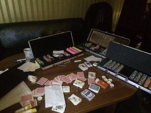 Сотрудники одесской прокуратуры прошлись по нелегальным казино (ФОТО)