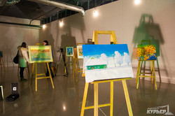 В Одессе открылась художественная ярмарка с мандариновым настроением (ФОТО)