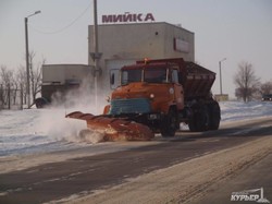 Дорога Одесса - Овидиополь расчищена (ФОТО)