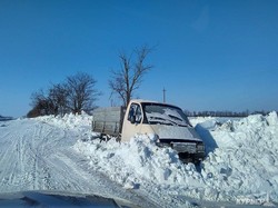 Дорога Белгород-Днестровский - Монаши полностью расчищена от снега (ФОТО)