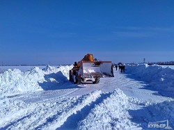 Дорога Белгород-Днестровский - Монаши полностью расчищена от снега (ФОТО)