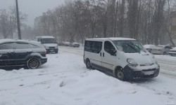 Одессу вновь засыпает снегом (ФОТО)