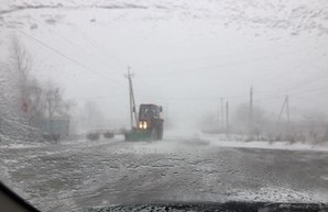 Закрытие для движения дорог юга Одесской области продолжается