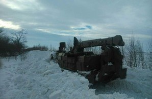 В село Котловина на юге Одесской области пробивали дорогу сквозь трехметровые сугробы (ФОТО)