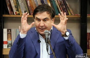 Саакашвили наехал на Насирова
