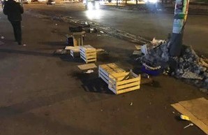 В Одессе сносят стихийные рынки