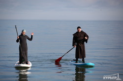 В Одессу приплыл морской монах (ФОТО)