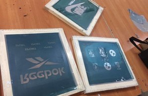 В Одесской области прикрыли очередной подпольный цех по пошиву "брендовой" одежды (ФОТО)