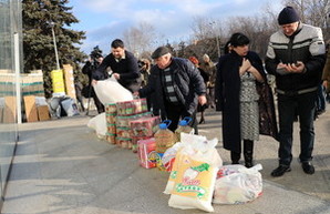 Одесситы собирают гуманитарную помощь для пострадавших в результате обстрелов в Авдеевке (ФОТО, ВИДЕО)