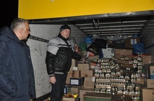 Одесситы отправили в Авдеевку еще один грузовик гуманитарной помощи (ФОТО)