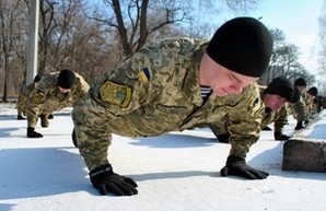 Артиллеристы ВМС Украины тоже отжались 22 раза (ФОТО)