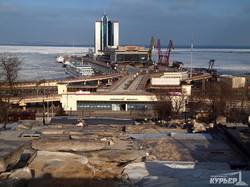 Как в мороз ремонтируют одесскую Потемкинскую лестницу (ФОТО)