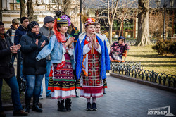 В  Одессе интернационально отметили весенний праздник Мэрцишор (ФОТО)