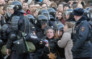 Российские СМИ не заметили массовых протестов