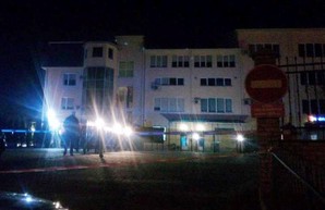 Ночью из гранатомета было обстреляно Генконсульство Польши в Луцке