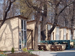 В одесском санатории Лермонтовский возобновилось незаконное строительство ярмарки