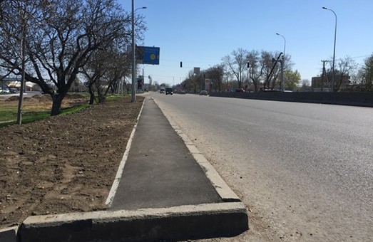 В Одессе возобновили ремонт въезда в город со стороны Киева