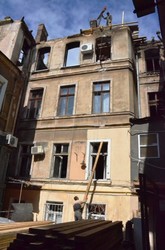 Как в Одессе восстанавливают сгоревший дом на Княжеской (ФОТО)
