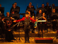 Черное и красное: в Одесской Опере сыграл Павел Шпорцл (ФОТО)