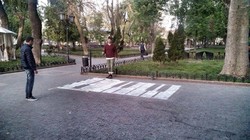 В одесском Горсаду появился стрит-арт в память джаз-виртуоза Юрия Кузнецова