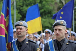 День Европы в Одессе начали с подъема флага (ФОТО)