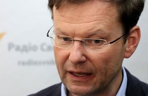 Саша Боровик через суд оспаривает решение Порошенко