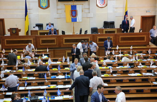 Почему "оппозиционеры" пытаются не допустить проведения сессии Одесского облсовета (ВИДЕО)