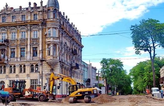 Реконструкция Преображенской в Одессе: готовится основание для трамвайных путей (ФОТО)